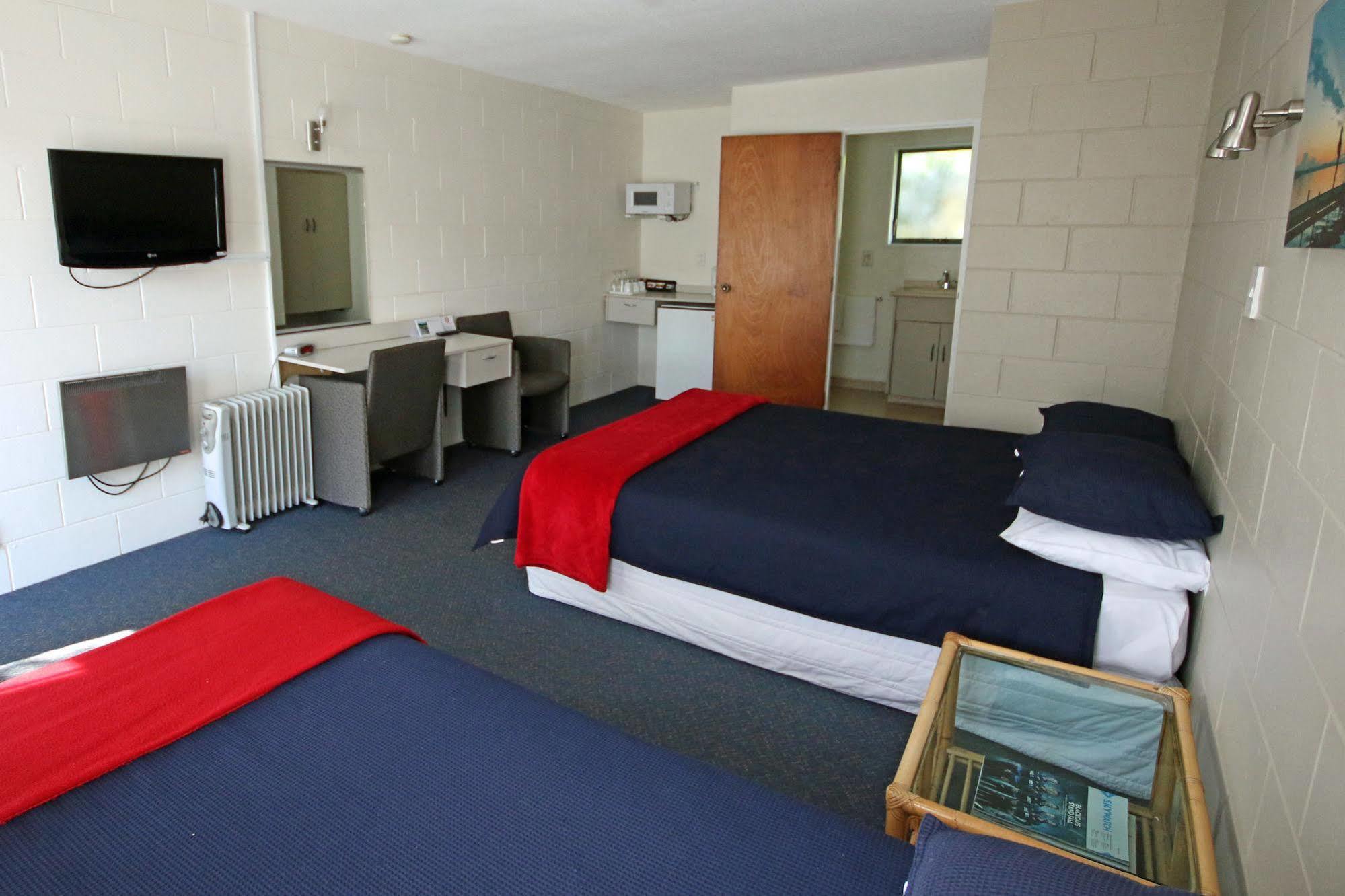 Motel Midway Pacifica Lower Hutt